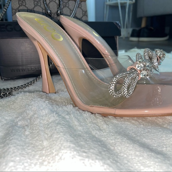 Princess Heels ✨ - Picture 2 of 4
